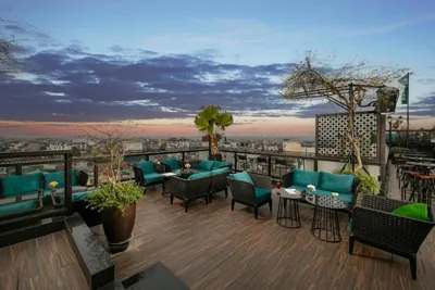 La Mejor Hotel & Sky Bar – Photos 5