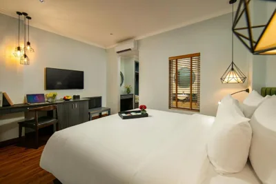 La Mejor Hotel & Sky Bar – Photos 11